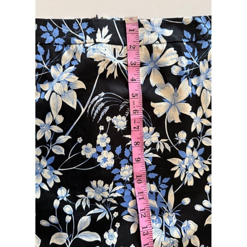 TALBOTS Garden Floral Pencil Skirt Sateen Office Career Knee Black Blue 16 Pet - Picture 14 of 16